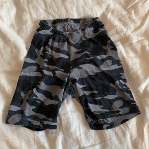 grey camo bike shorts